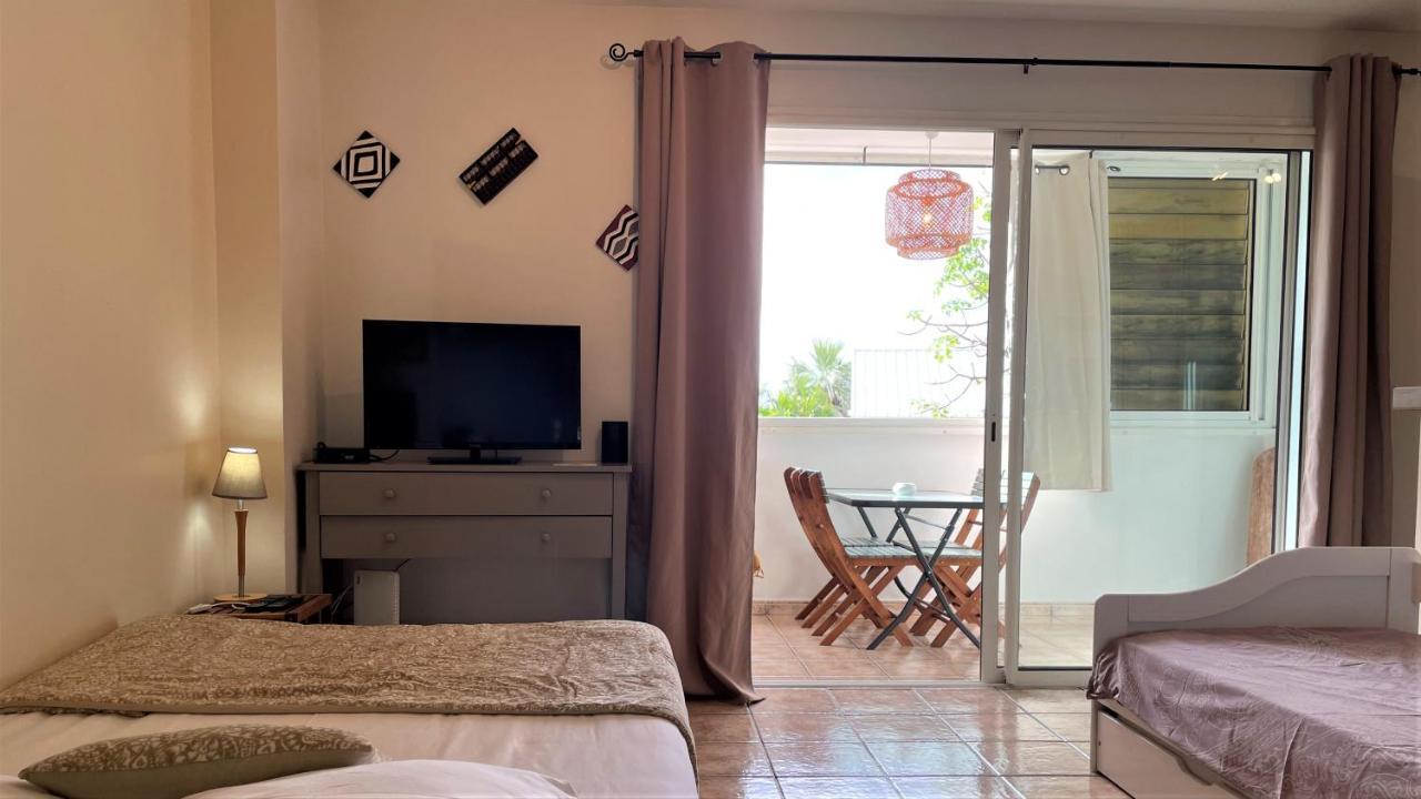 Grand Studio Lumineux - Saint Gilles Les Bains Apartman Kültér fotó